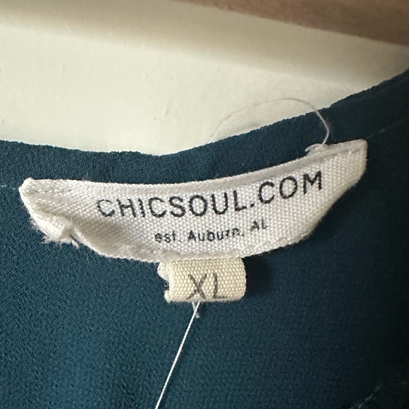 Teal Sleeveless Lace Top - Picture 3 of 4